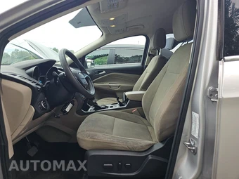 2017 Ford Escape SE - miniatura 7