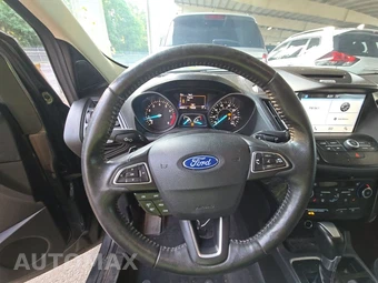 2017 Ford Escape SE – miniatura 10