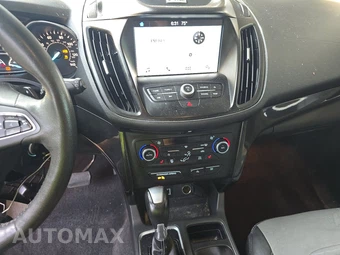 2017 Ford Escape SE – miniatura 11
