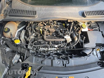 2017 Ford Escape SE – miniatura 15