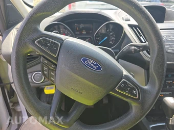 2017 Ford Escape SE - miniatura 10