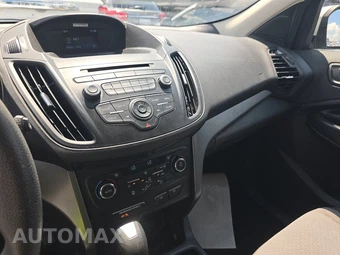 2017 Ford Escape SE - miniatura 11