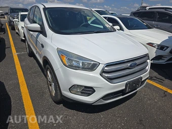2017 Ford Escape SE - miniatura 3