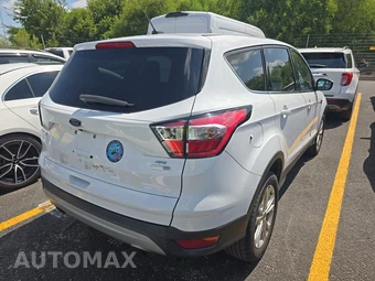 2017 Ford Escape SE - miniatura 4