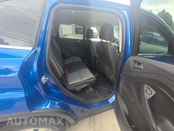 2017 Ford Escape SE – miniatura 16