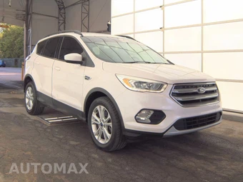 2017 Ford Escape SE – miniatura 4