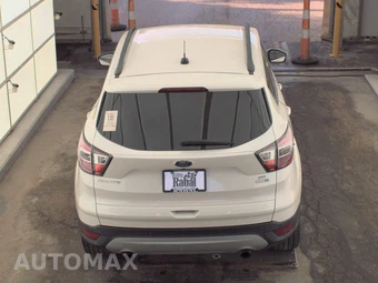 2017 Ford Escape SE – miniatura 6