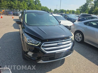 2017 Ford Escape SE – miniatura 2