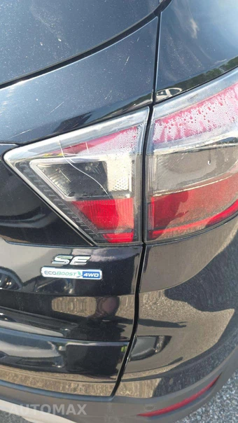 2017 Ford Escape SE – miniatura 22