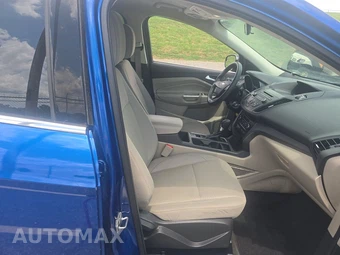 2017 Ford Escape SE – miniatura 14