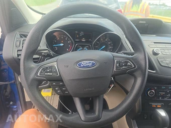 2017 Ford Escape SE – miniatura 16