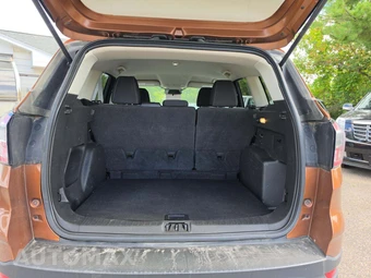 2017 Ford Escape SE - miniatura 11