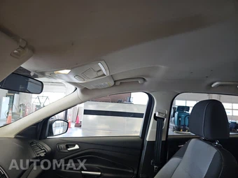 2017 Ford Escape SE – miniatura 17