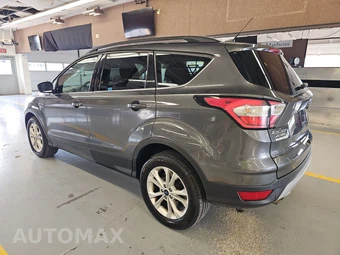 2017 Ford Escape SE – miniatura 6