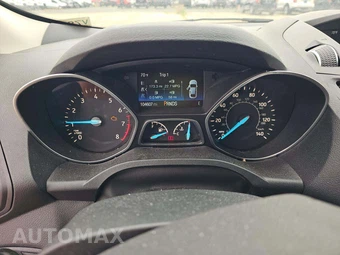 2017 Ford Escape SE – miniatura 9