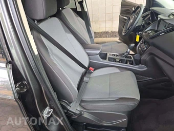 2017 Ford Escape SE – miniatura 18