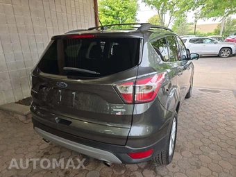 2017 Ford Escape SE – miniatura 3