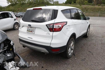 2017 Ford Escape SE – miniatura 4