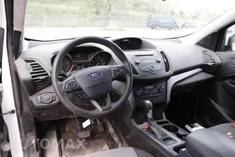 2017 Ford Escape SE – miniatura 5