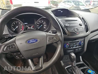 2017 Ford Escape SE – miniatura 11