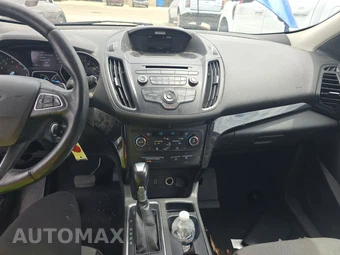 2017 Ford Escape SE – miniatura 11