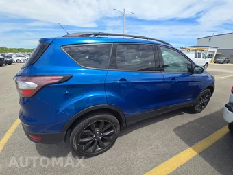2017 Ford Escape SE – miniatura 4