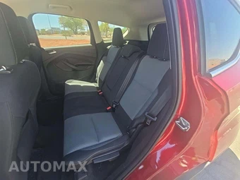 2017 Ford Escape SE - miniatura 10