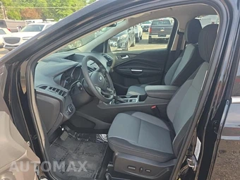 2017 Ford Escape SE – miniatura 13