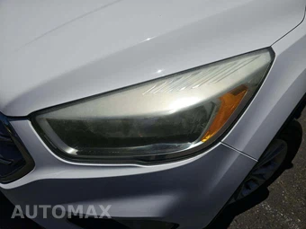 2017 Ford Escape SE – miniatura 25