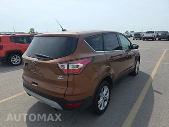 2017 Ford Escape SE – miniatura 4