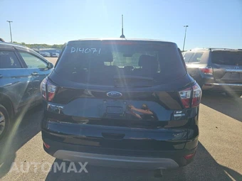 2017 Ford Escape SE - miniatura 4