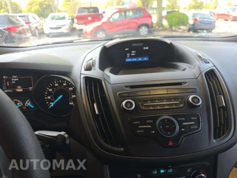 2017 Ford Escape SE - miniatura 10