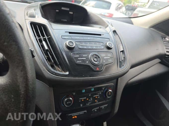 2017 Ford Escape SE – miniatura 10