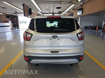 2017 Ford Escape SE – miniatura 5