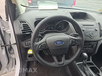 2017 Ford Escape SE - miniatura 10