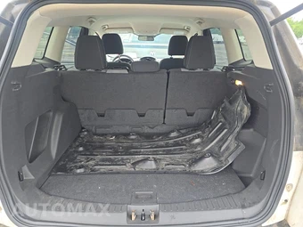 2017 Ford Escape SE - miniatura 16