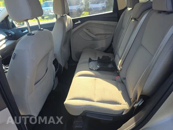 2017 Ford Escape SE – miniatura 13