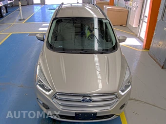 2017 Ford Escape SE – miniatura 2