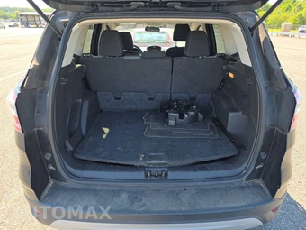 2017 Ford Escape SE - miniatura 16