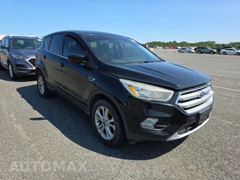 2017 Ford Escape SE - miniatura 3