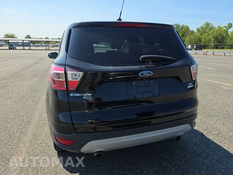 2017 Ford Escape SE - miniatura 5
