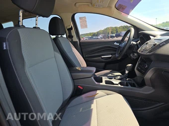2017 Ford Escape SE - miniatura 8