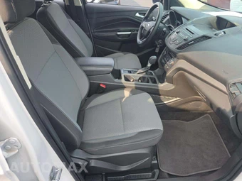 2017 Ford Escape SE – miniatura 18
