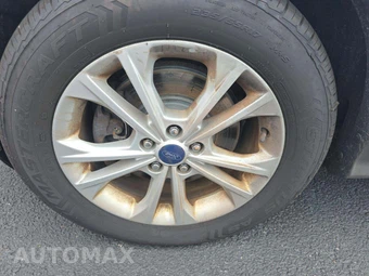2017 Ford Escape SE – miniatura 27