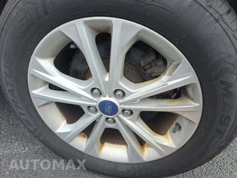 2017 Ford Escape SE – miniatura 29
