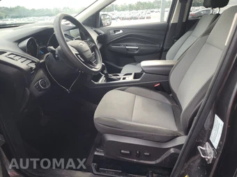 2017 Ford Escape SE – miniatura 7