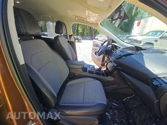 2017 Ford Escape SE – miniatura 18