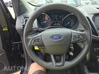 2017 Ford Escape SE – miniatura 10