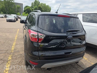 2017 Ford Escape SE – miniatura 5