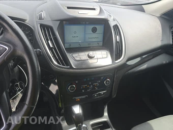 2017 Ford Escape SE – miniatura 11